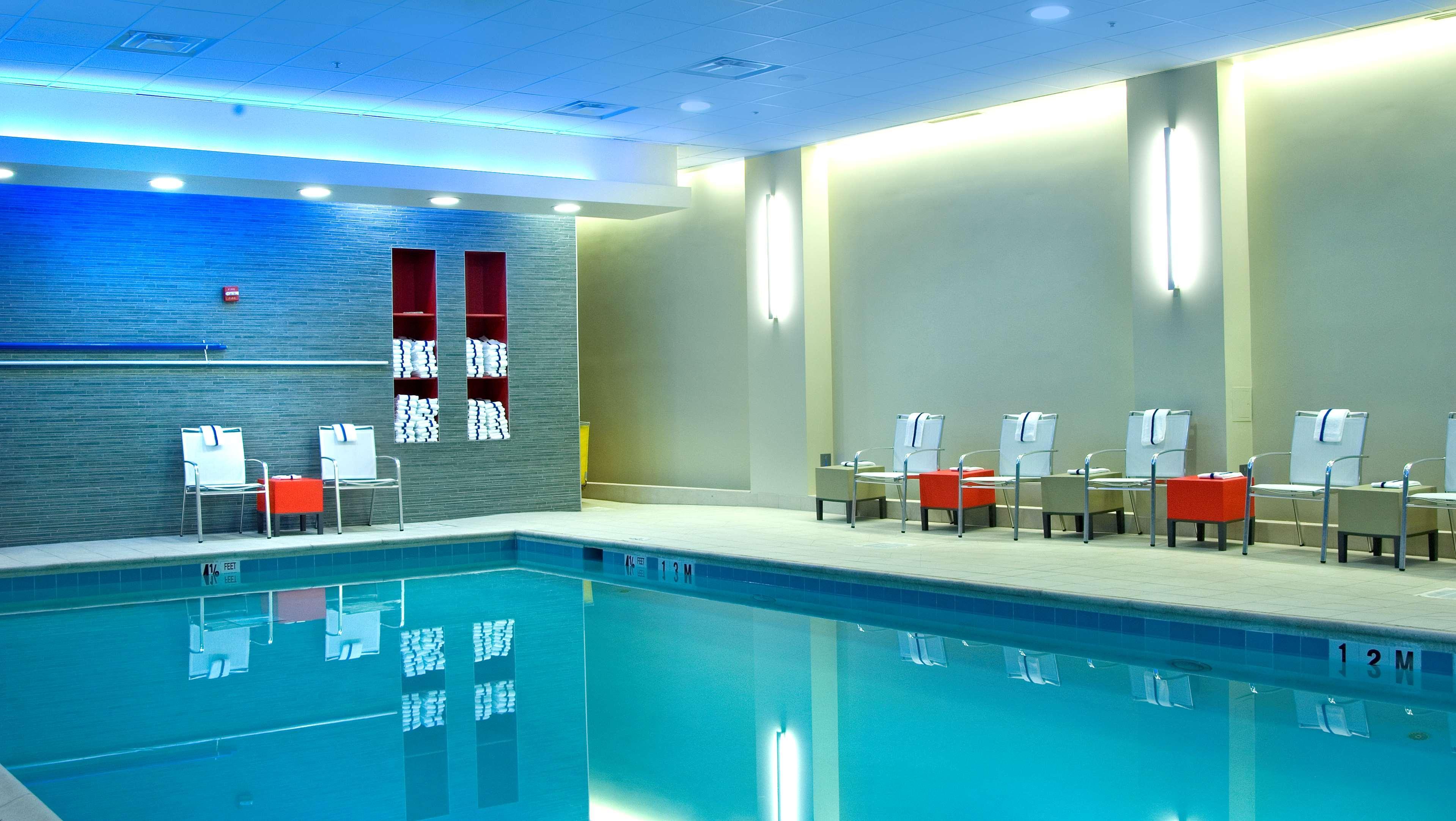 Embassy Suites By Hilton Alexandria Old Town Fasilitas foto