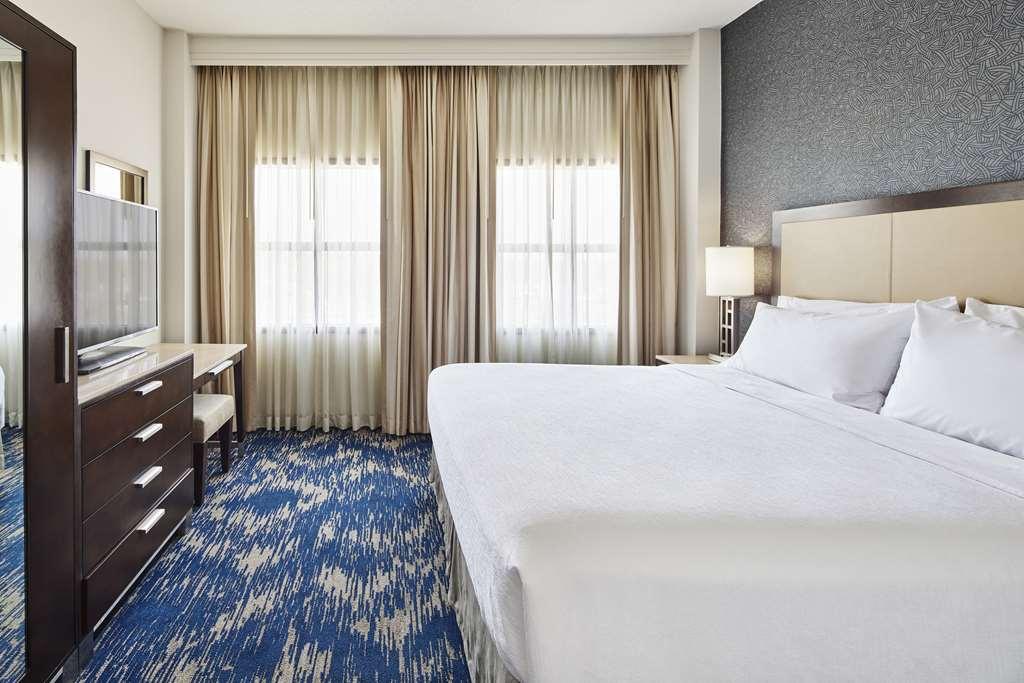 Embassy Suites By Hilton Alexandria Old Town Ruang foto