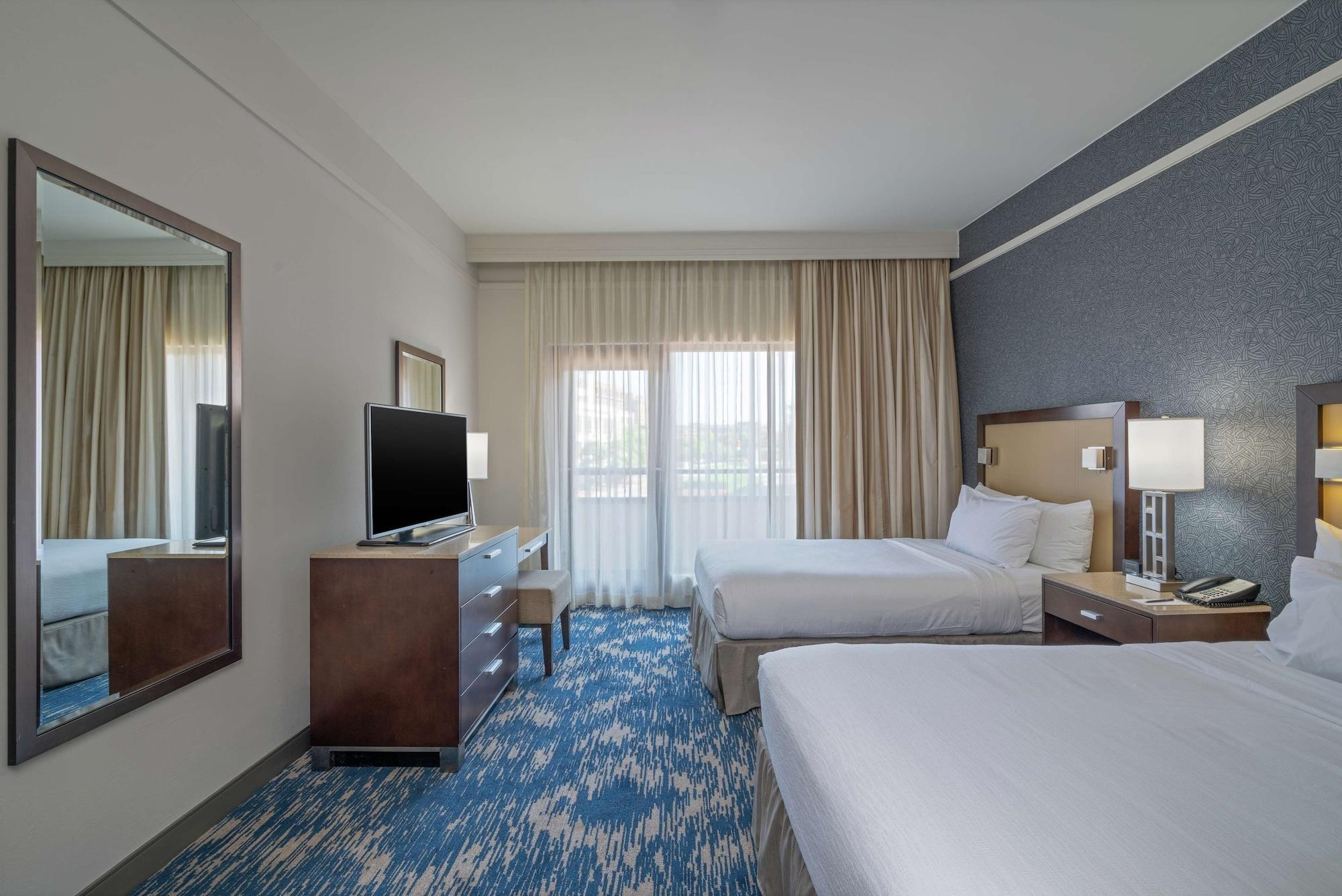 Embassy Suites By Hilton Alexandria Old Town Bagian luar foto